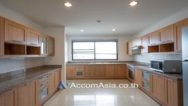 3 Bedroom Apartment for rent in Silom, Bangkok near BTS Sala Daeng