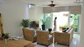 3 Bedroom Townhouse for sale in Baan Suan Charoenjai, Khlong Tan Nuea, Bangkok