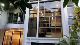 1 Bedroom Office for rent in Khlong Tan Nuea, Bangkok near BTS Phrom Phong