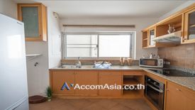 3 Bedroom Apartment for rent in Thung Maha Mek, Bangkok near MRT Lumpini