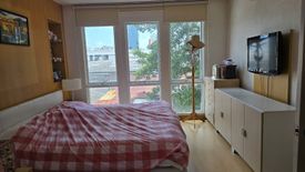 1 Bedroom Condo for sale in The Bangkok Narathiwas Ratchanakarint, Yan Nawa, Bangkok near BTS Chong Nonsi