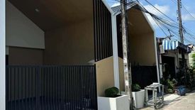 2 Bedroom House for sale in Ratsada, Phuket