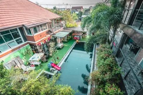 18 Bedroom Hotel / Resort for sale in San Kamphaeng, Chiang Mai