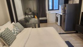 1 Bedroom Condo for rent in XT Huaikhwang, Din Daeng, Bangkok near MRT Huai Khwang