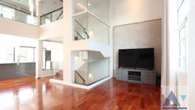 4 Bedroom Townhouse for rent in Thung Maha Mek, Bangkok