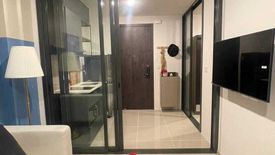 1 Bedroom Condo for rent in XT Huaikhwang, Din Daeng, Bangkok near MRT Huai Khwang