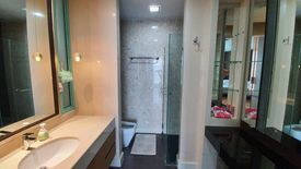 2 Bedroom Condo for sale in Wat Phraya Krai, Bangkok near BTS Saphan Taksin