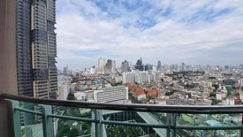 2 Bedroom Condo for sale in Wat Phraya Krai, Bangkok near BTS Saphan Taksin