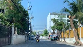 Land for sale in Thepharak, Samut Prakan near MRT Thipphawan