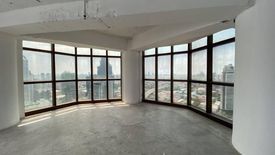 Condo for sale in Silom, Bangkok near BTS Saphan Taksin