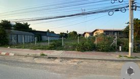 Land for sale in Wat Thepsirin, Bangkok near MRT Lan Luang