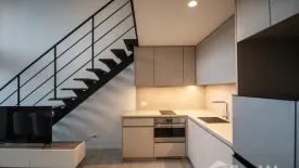 1 Bedroom Condo for rent in The Lofts Silom, Silom, Bangkok near BTS Surasak