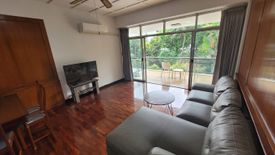 2 Bedroom Condo for rent in Khlong Tan Nuea, Bangkok near BTS Ekkamai