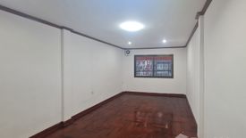 3 Bedroom Commercial for sale in Din Daeng, Bangkok near MRT Rang Nam