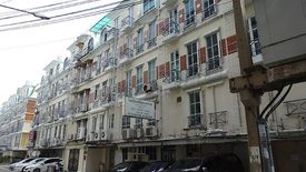 1 Bedroom Commercial for sale in Silom, Bangkok near BTS Surasak