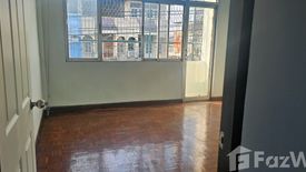 2 Bedroom Commercial for rent in Bang Khun Si, Bangkok near MRT Fai Chai