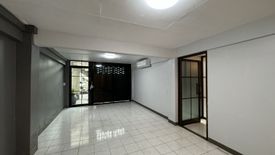 9 Bedroom Commercial for rent in Dao Khanong, Bangkok