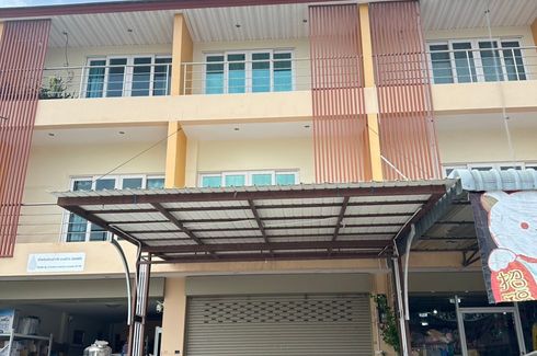 4 Bedroom Commercial for sale in Phla, Rayong