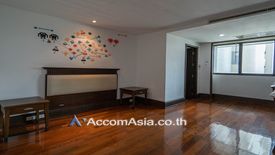 3 Bedroom Apartment for rent in Khlong Toei, Bangkok near BTS Nana