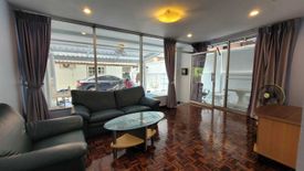 4 Bedroom Townhouse for rent in Khlong Tan Nuea, Bangkok near BTS Phrom Phong