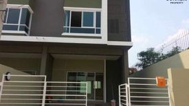 3 Bedroom Townhouse for sale in Nalin Avenue 2, Saphan Sung, Bangkok near MRT Nom Klao