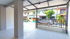 3 Bedroom Townhouse for sale in Baan Pruksa 16 Soi Kantana, Bang Yai, Nonthaburi