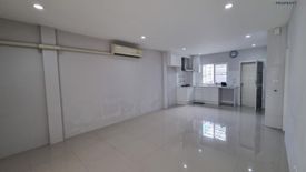 3 Bedroom Townhouse for sale in The Exclusive Wongwaen-Ramintra, Tha Raeng, Bangkok