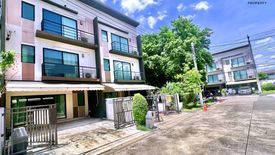 3 Bedroom Townhouse for sale in Baan Klang Muang Nawamin 42, Khlong Kum, Bangkok