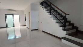 3 Bedroom Townhouse for sale in Baanchayada@Work Bangna - Srinakarin, Bang Kaeo, Samut Prakan near MRT Si La Salle