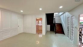 5 Bedroom House for sale in Pruksa Garden Home 2, Plai Bang, Nonthaburi