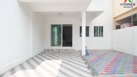 2 Bedroom House for sale in Sala Thammasop, Bangkok