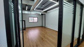 1 Bedroom Office for rent in Khlong Toei, Bangkok