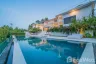 6 Bedroom Villa for sale in Jimbaran, Bali