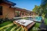 Villa dijual dengan 5 kamar tidur di Pererenan, Bali