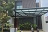 4 Bedroom House for sale in Sambikerep, East Java