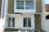 5 Bedroom House for sale in Benowo, East Java