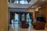 5 Bedroom House for sale in Wiyung, East Java