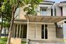 3 Bedroom House for sale in Sambikerep, East Java