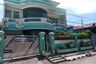 Rumah dijual dengan 6 kamar tidur di Darmo, Jawa Timur
