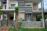 4 Bedroom House for rent in Keputih, East Java