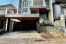 Rumah dijual dengan 4 kamar tidur di Sambikerep, Jawa Timur