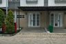 2 Bedroom House for sale in Wiyung, East Java
