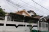 Rumah dijual dengan 4 kamar tidur di Kalisari, Jawa Timur