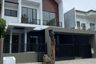 5 Bedroom House for sale in Kedungdoro, East Java