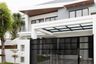 Rumah dijual dengan 4 kamar tidur di Sambikerep, Jawa Timur
