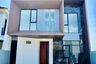 4 Bedroom House for sale in Sambikerep, East Java