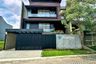 6 Bedroom House for sale in Sambikerep, East Java