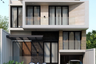 5 Bedroom House for sale in Lontar, East Java