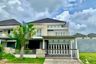 4 Bedroom House for sale in Wiyung, East Java