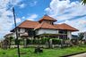 Rumah dijual dengan 4 kamar tidur di Pakal, Jawa Timur
